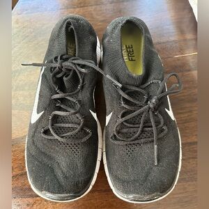 Nike free running shoes